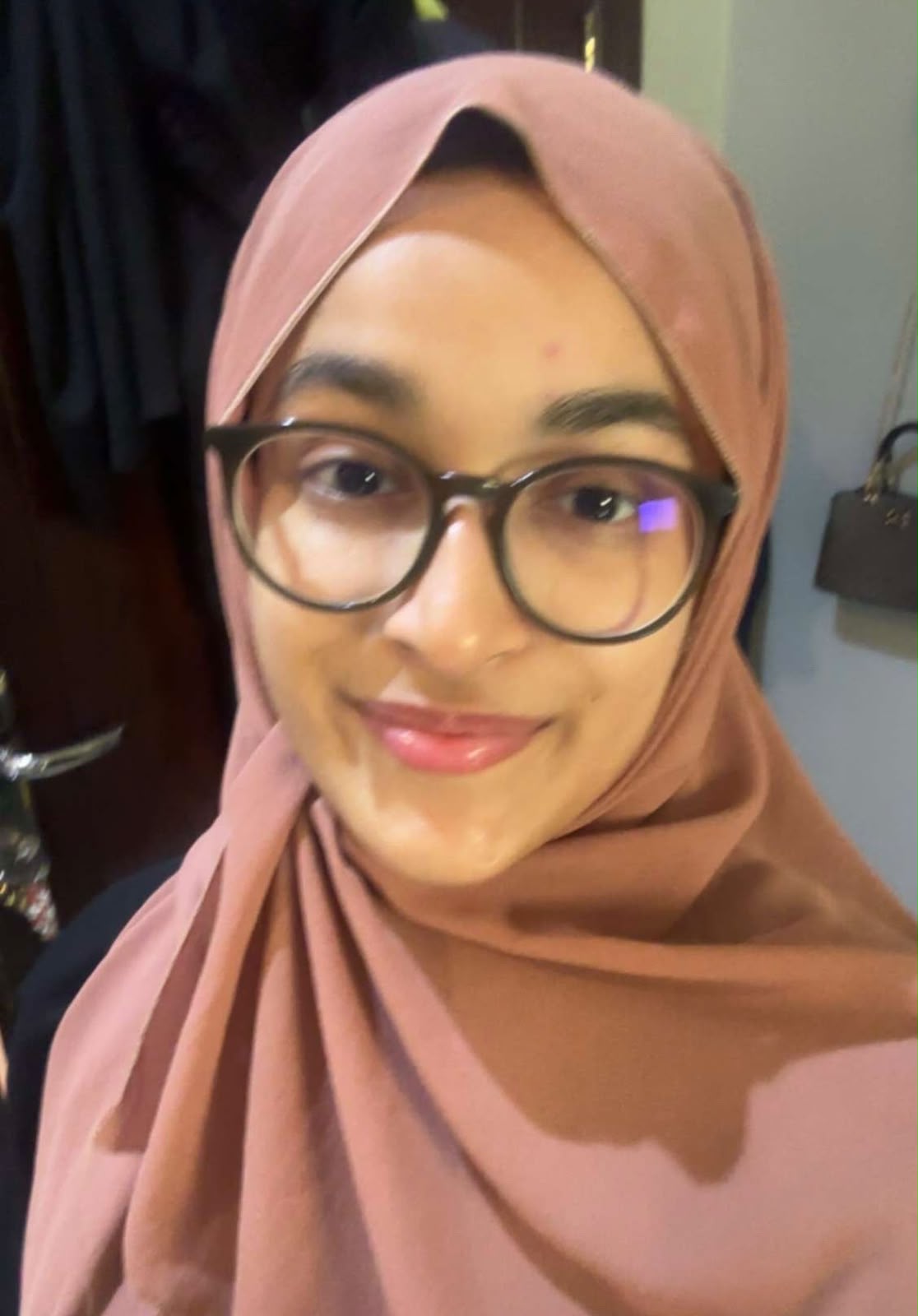 Yumna S.